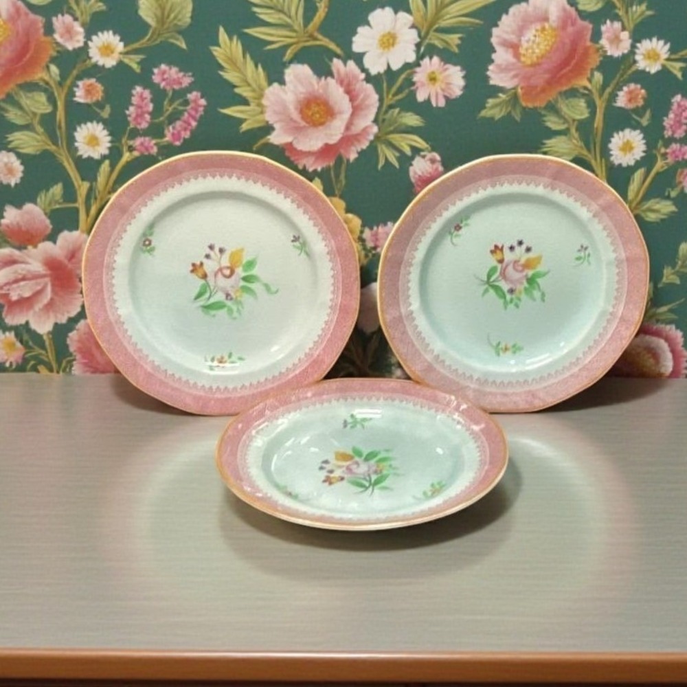 Adams Calyx Ware Lowestoft Bread Dessert Plates, Set of 3, Vtg Floral Tableware